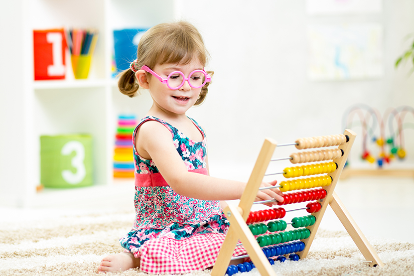 Cand trebuie facut consultul oftalmologic la copil?