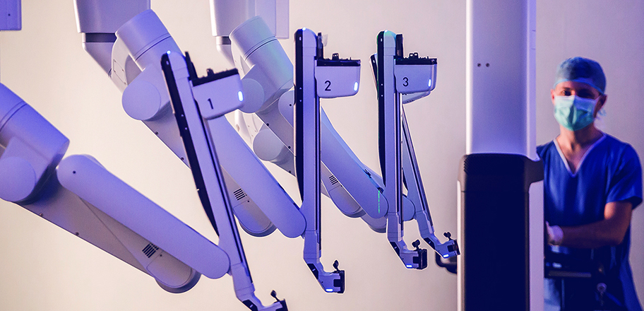 Chirurgia robotica da Vinci in tratamentul cancerului de vezica urinara - Articole medicale