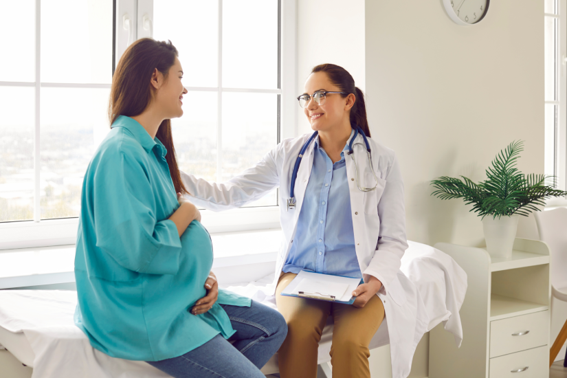 Managementul sarcinii cu corestază presupune o serie de acțiuni medicale