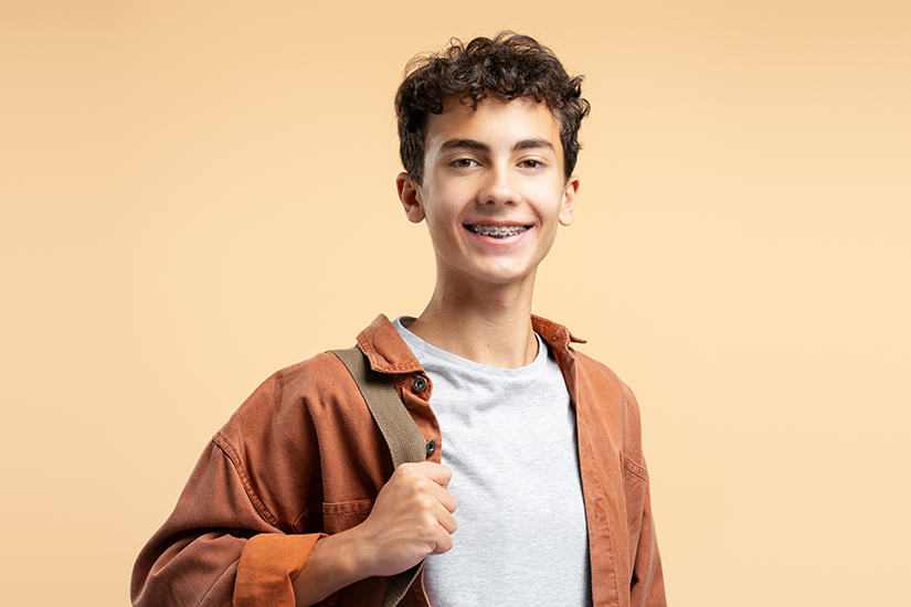 adolescent-aparat-dentar