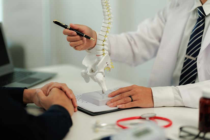Consult medical pentru durerea de spate
