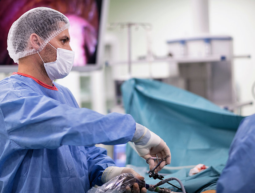 Metastaze pulmonare operate prin abord minim invaziv prin chirurgie toracica video asistata (VATS)