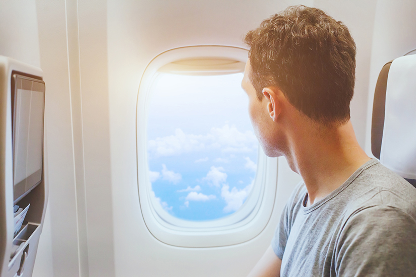 De ce ni se infunda urechile in timpul zborului?