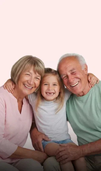 Și bunicilor le pot „crește” dinții la loc. Protocolul Dr. Leahu în implantologie dentară